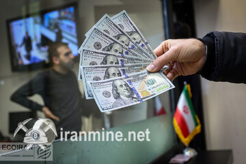 نگاه بازار دلار به دیپلماسی تهران- واشنگتن/ طلا و سکه به کدام سمت می‌روند؟ | ایران ماین