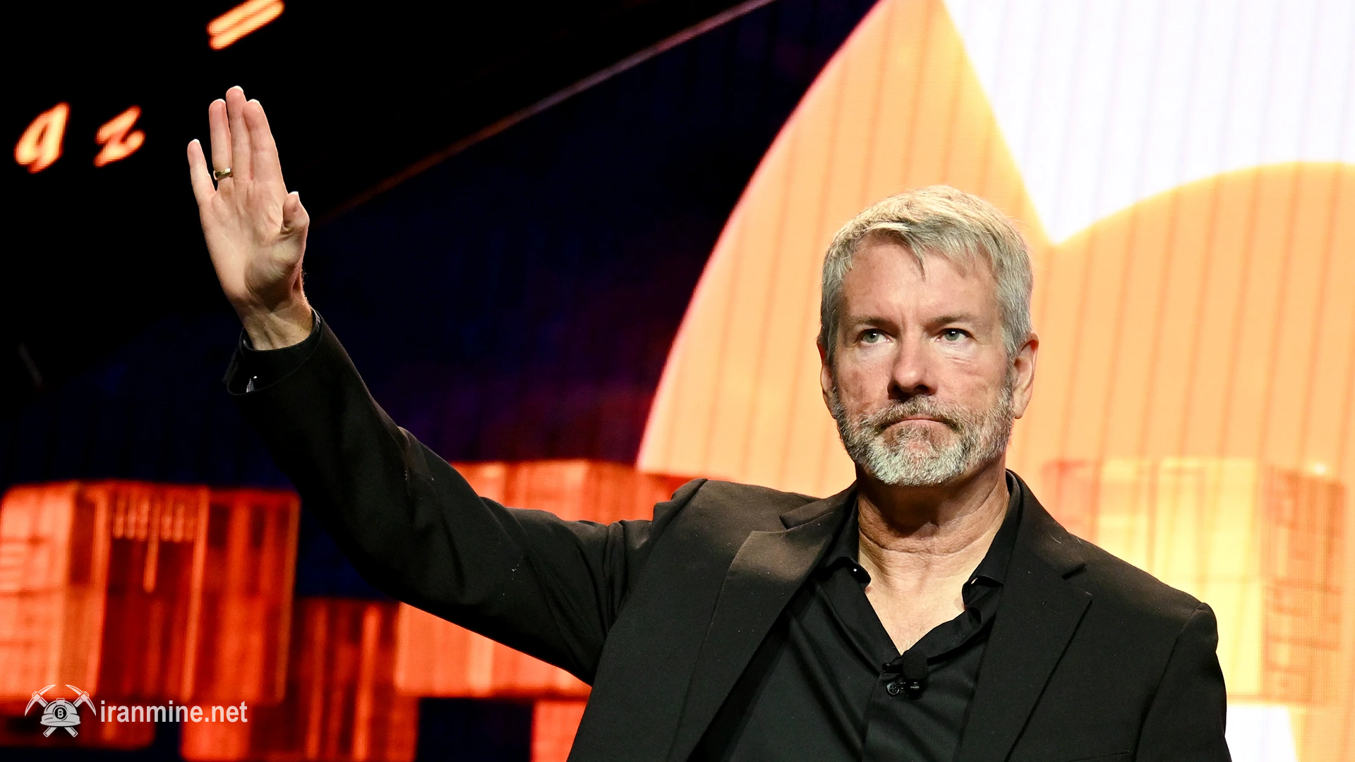 خرید ۱۰۰ میلیون دلاری بیت‌ کوین توسط مایکل سیلور همزمان با نزول قیمت بهره فدرال | ایران ماین