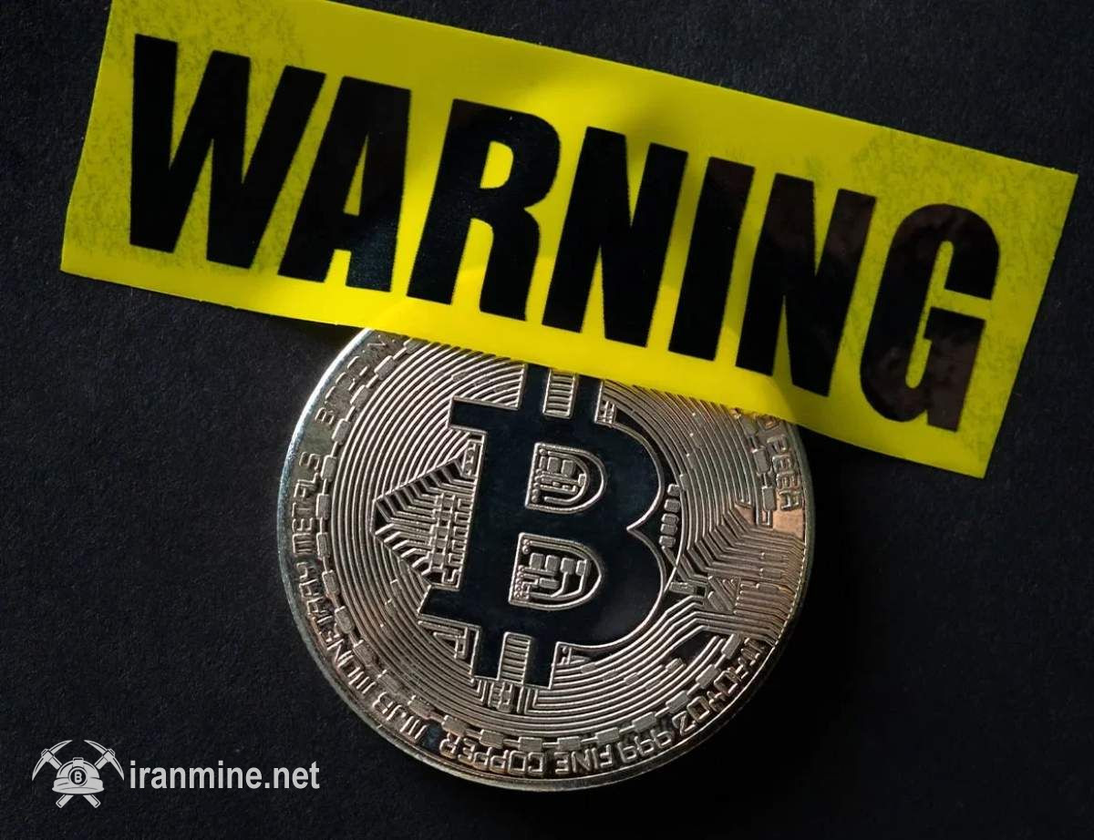 هشدار بررسی‌کننده بلومبرگ: ریزش بیت کوین تا ۵۶ هزار دلار در صورت شکست لایه ۱۰۰ هزار دلار | ایران ماین