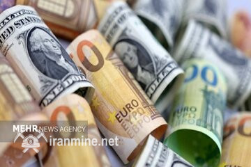 گزارش میدانی از بازار ارز/ رکود با وجود نزول قیمتها | ایران ماین